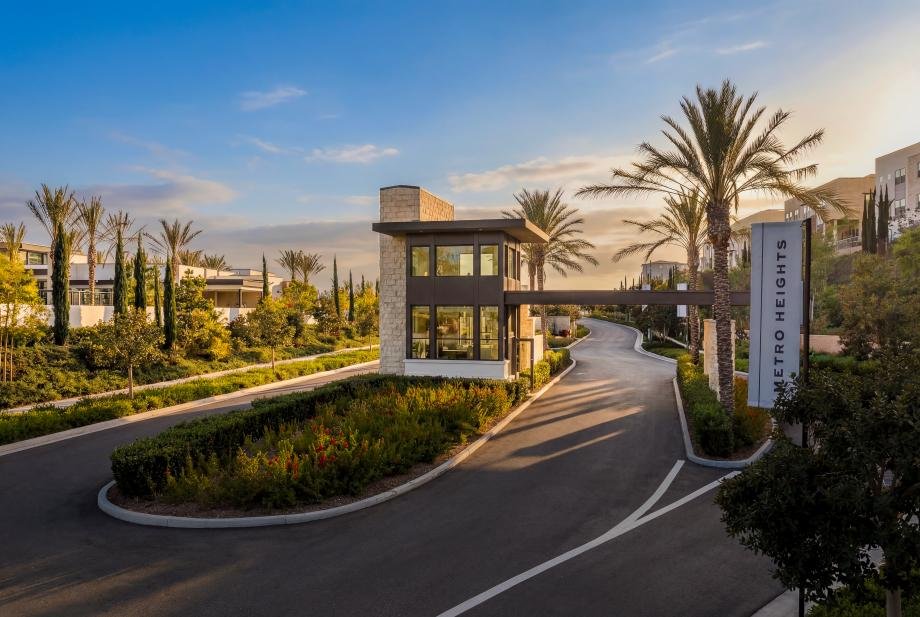 Metro Heights by Toll Brothers in Montebello